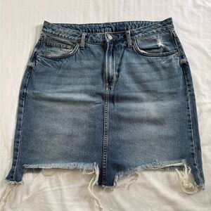 Denim Distressed Frayed Hem Skirt - Blue